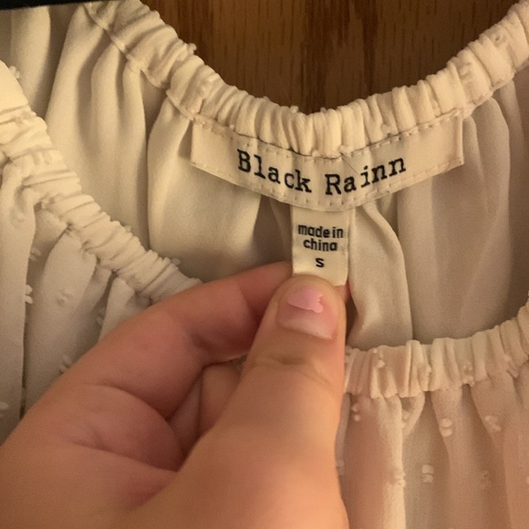 Black Rainn white blouse - Picture 2 of 4